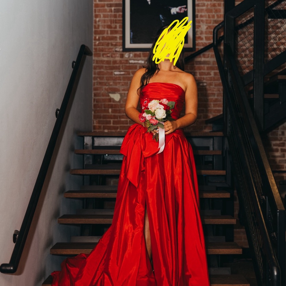 Sherri Hill Red Strapless Prom Dress with Side Bow